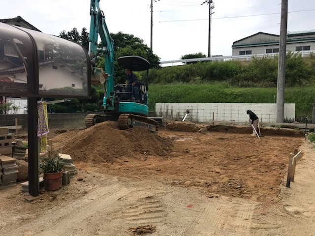 今治の工務店 今治市国分 基礎着工 ｃｏｚｙ 重松建設 愛媛県今治市の注文住宅 新築住宅